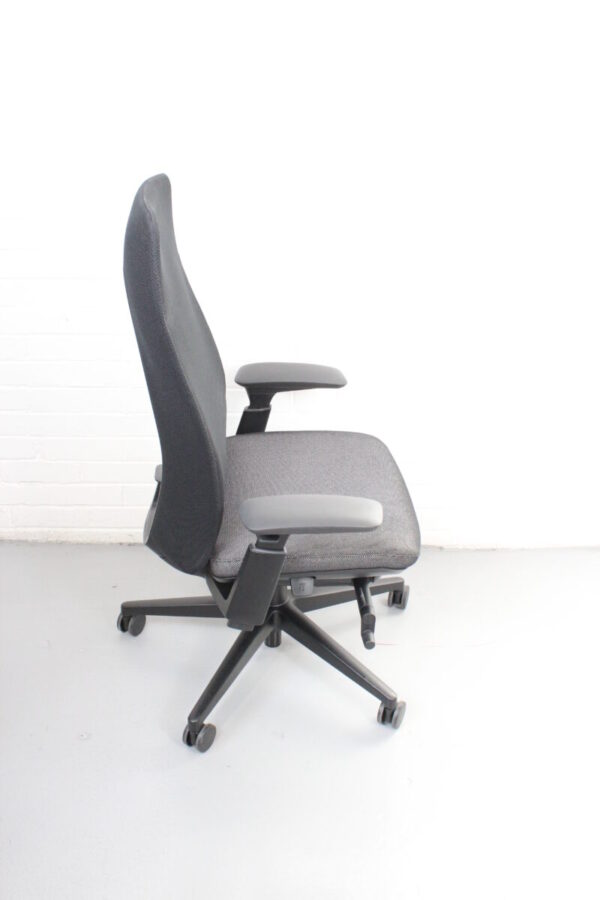 Haworth Fern Office Chair - Used - Image 3