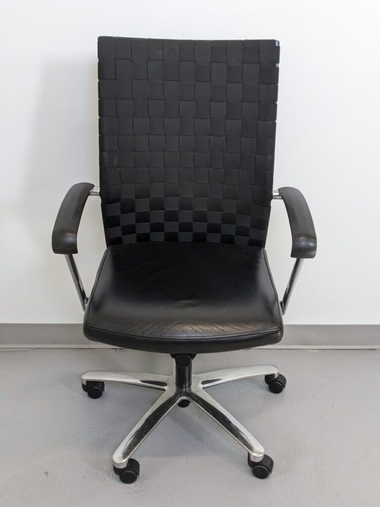 Davis Lucid Conference Chair Flat Arm