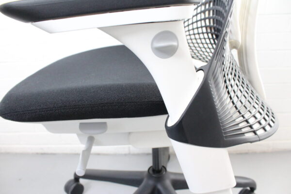 Herman Miller Sayl Chair - Used - Image 8