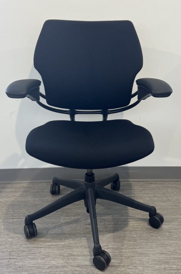 Humanscale Freedom Chair