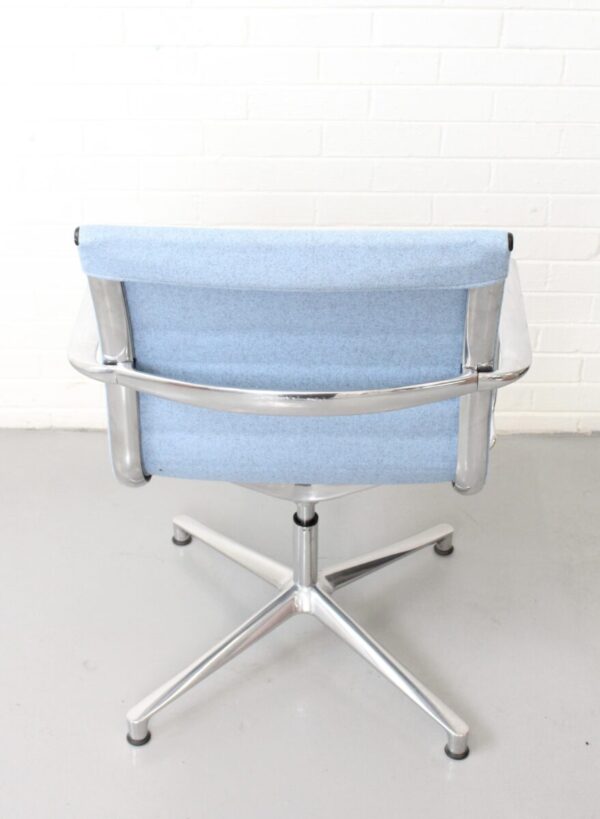 Herman Miller Eames Reproduction Swivel Chair - Used - Image 4