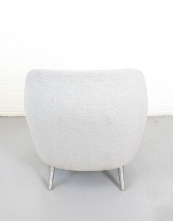 Fritz Hansen Fri Lounge Chair - Used - Image 4