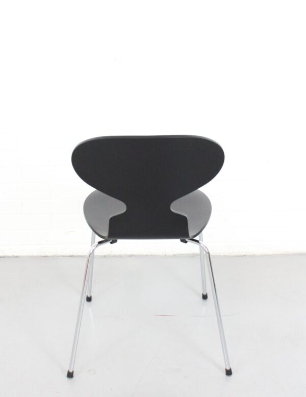 Fritz Hansen Ant Chair - Used - Image 4