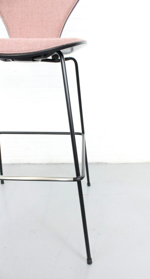 Fritz Hansen Series 7 Stool - Used - Image 8