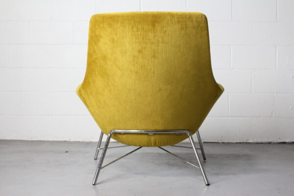Decca Contract Furniture Bing Mid Back Lounge Chair - Used - Image 8