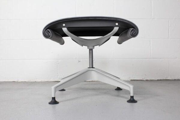 Herman Miller Setu Lounge Chair with Ottoman – Modern Ergonomic Seating - Used - Image 13