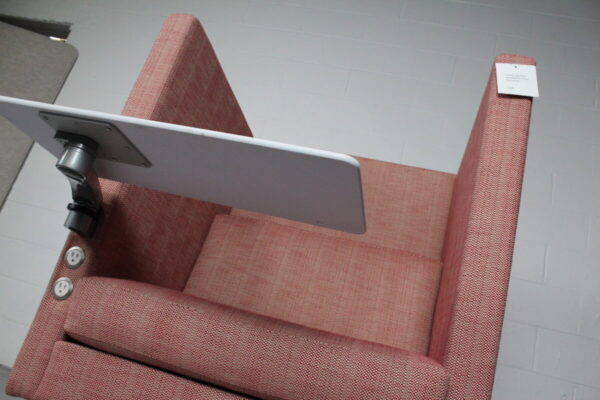 Nienkamper Tuxedo High Back with tablet & power - Used - Image 3