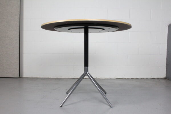 Universal Round Continental Table - Used - Image 3