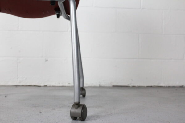 Knoll Multigeneration Stacking Chair - Used - Image 6