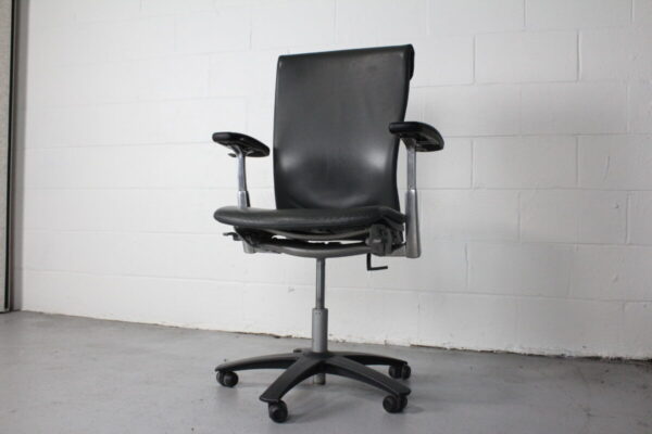 Knoll Life Ergonomic Task Chair - Used