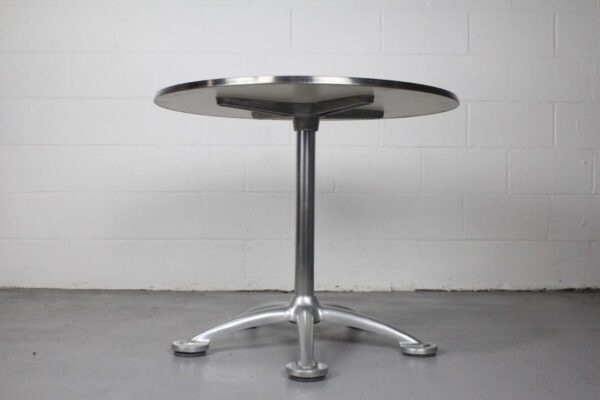 George Pensi for Amat-3 Round Aluminum Dining Table by Knoll - Used - Image 2