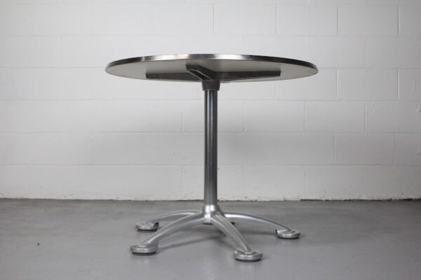 George Pensi for Amat-3 Round Aluminum Dining Table by Knoll - Used - Image 3