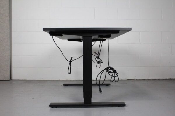 UPLIFT V1 Electric Sit/Stand Desk - Used - Image 3