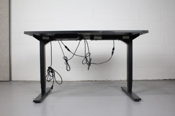 UPLIFT V1 Electric Sit/Stand Desk - Used - Image 4