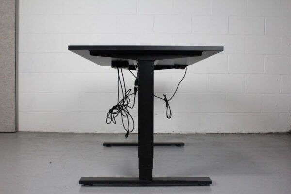 UPLIFT V1 Electric Sit/Stand Desk - Used - Image 5