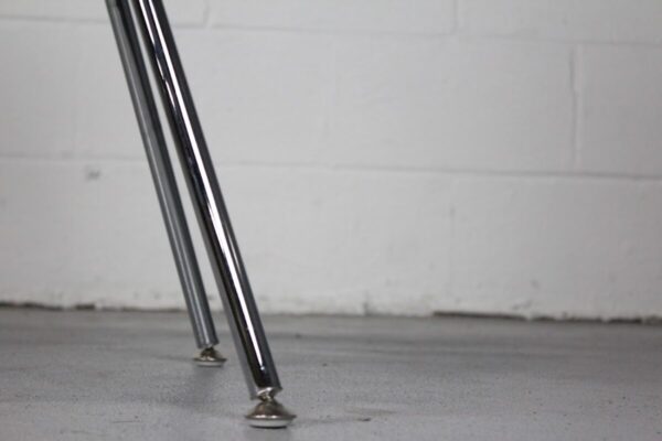 Knoll Saarinen Armless Chair - Used - Image 6